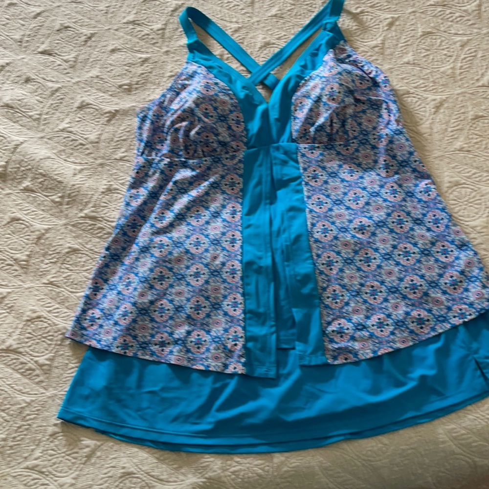 Skirted tankini with fly-away front top
